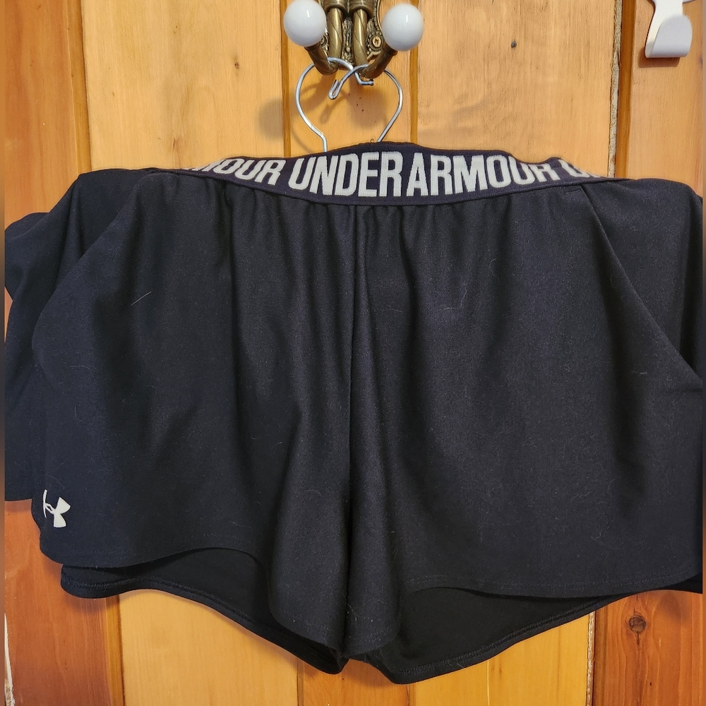 GUC Under Armour shorts
